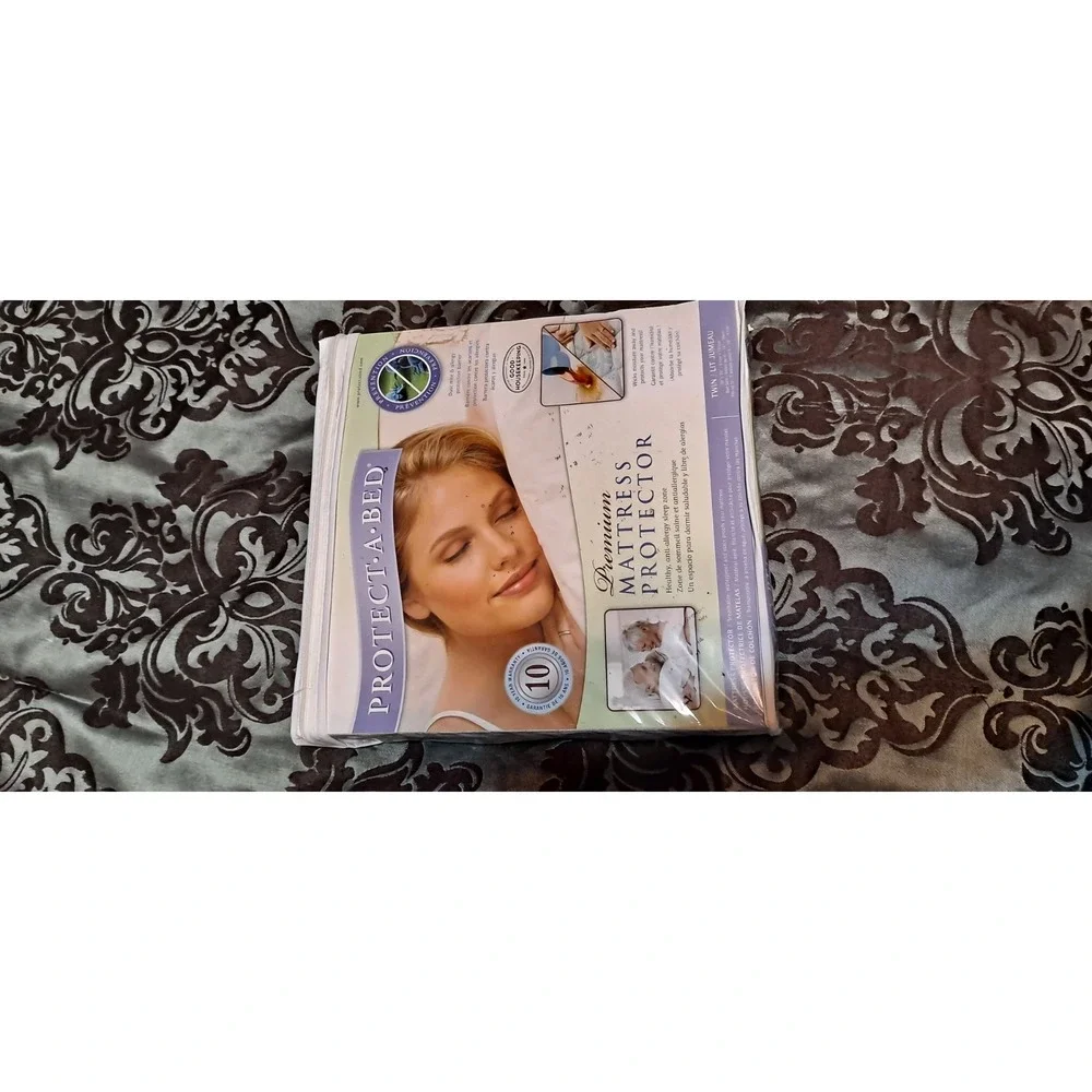 Protect-a-Bed Premium Waterproof‎ Mattress Protector -Twin - BRAND NEW